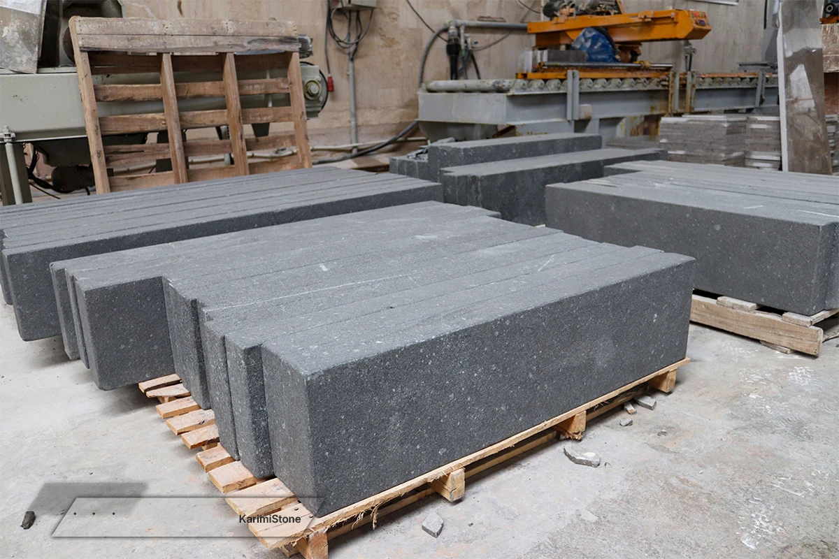 Granite Black Saw-cut 1200.800 – 09