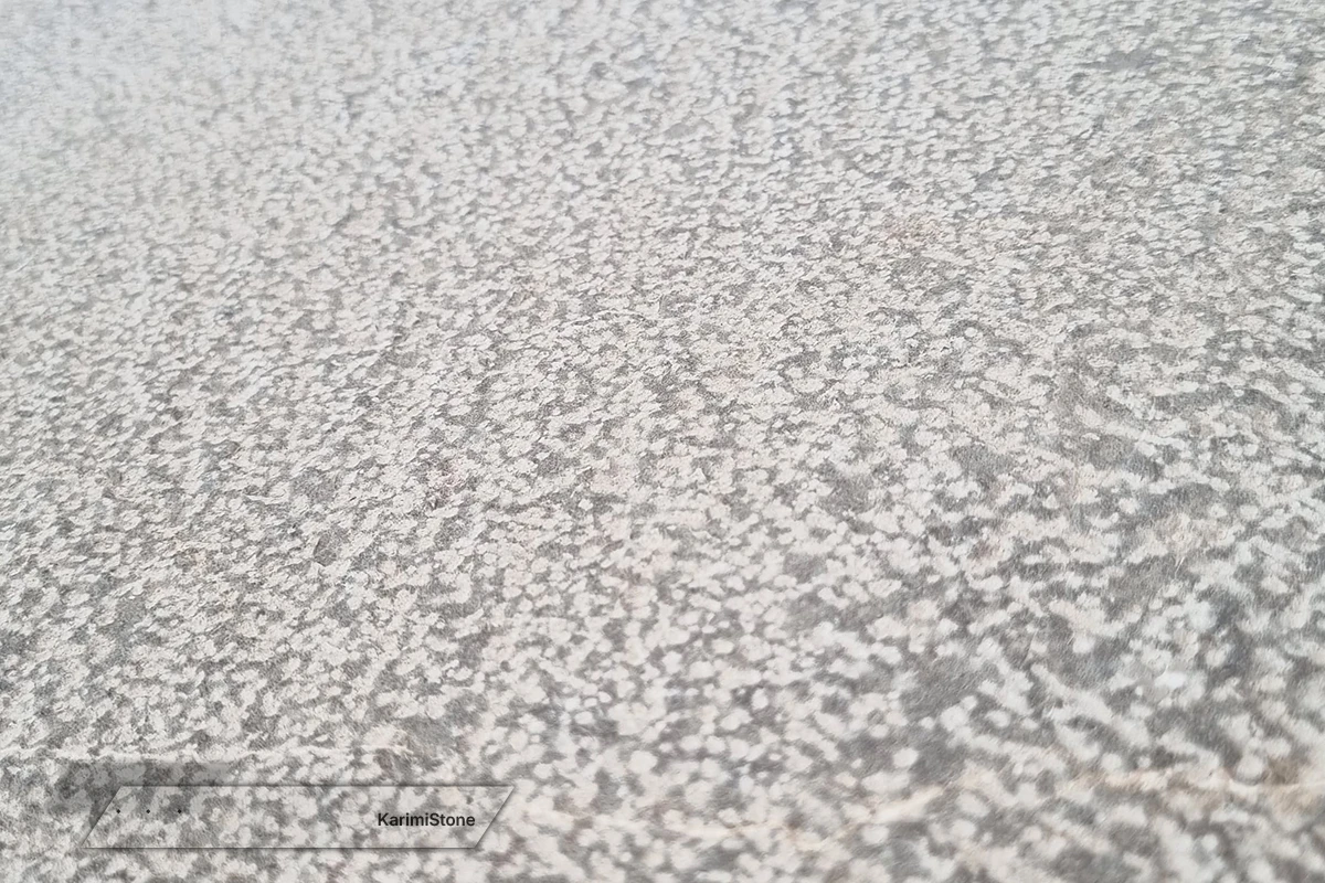 Grey Bushhammerd 1200.800 – 06